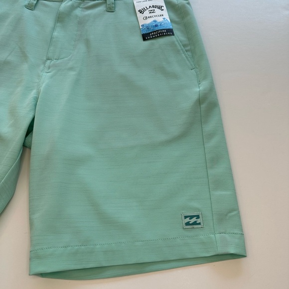 Billabong Crossfire Slub Mid Submersible 19" Shorts Minty NWT Men’s Size 32 - Picture 4 of 13